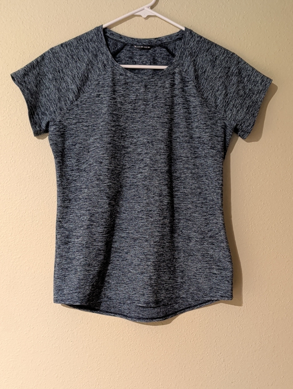 Oiselle Lux Short Sleeve Performance Tee in Heathered Blue Size 4